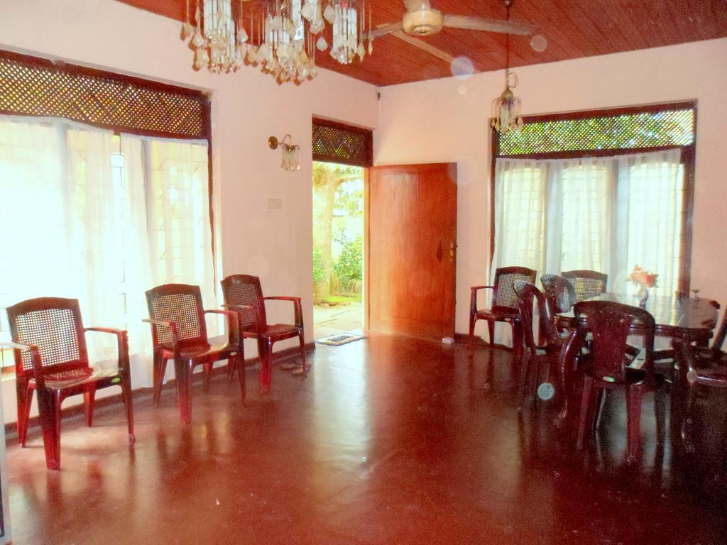 Hikkaduwa Home Stay Zewnętrze zdjęcie